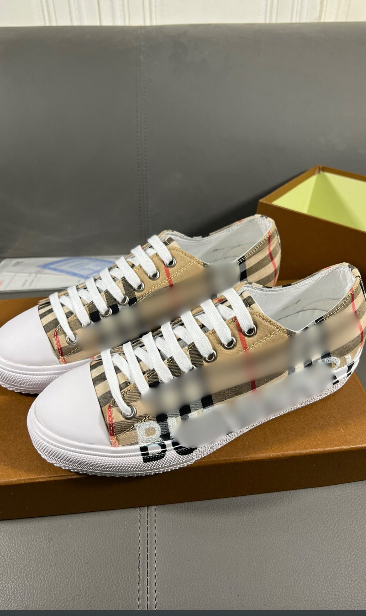 Pattern men shoes