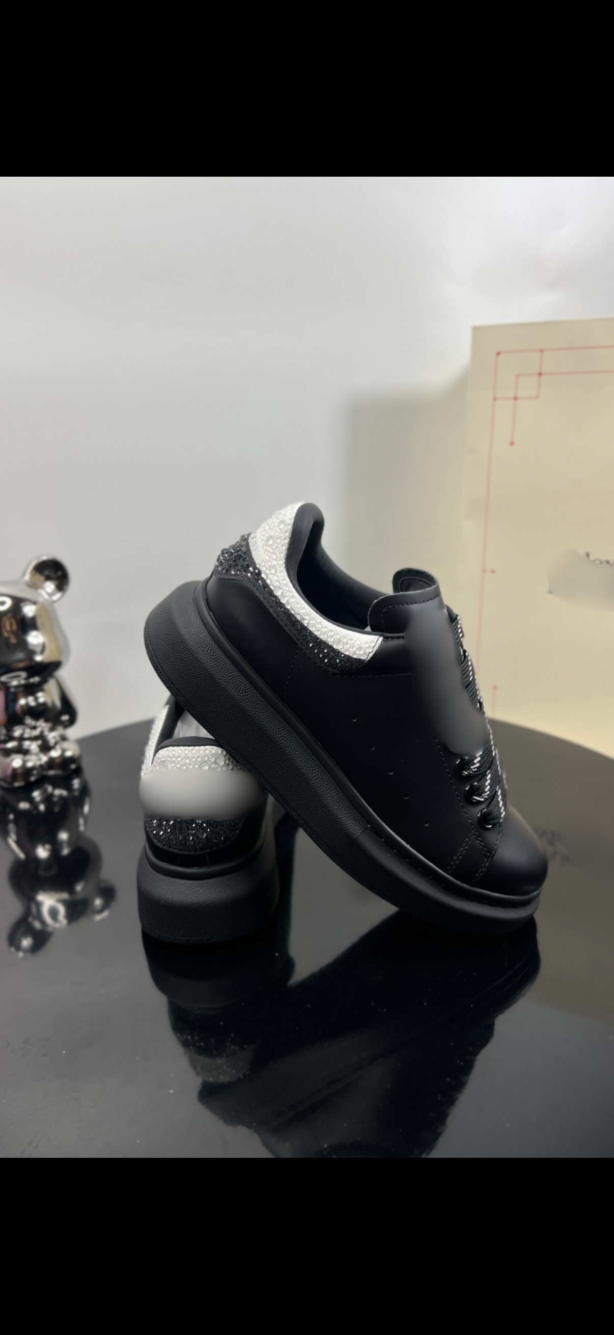 Basic men shoes